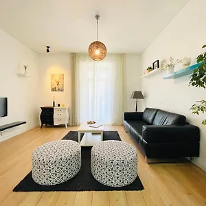  Apartamento Sunny Arroios